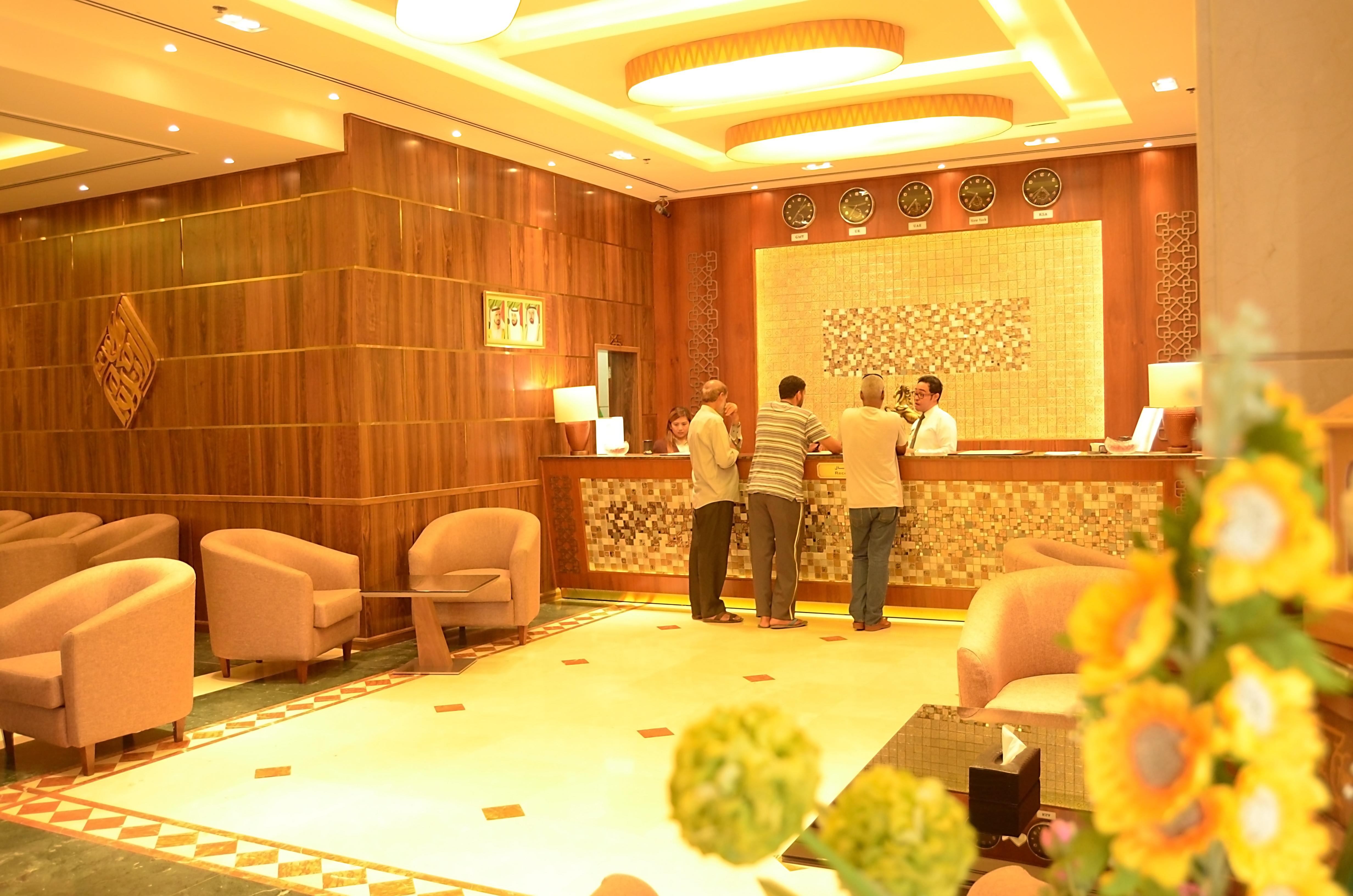 Nejoum Al Emarat Hotel Sharjah Exterior photo